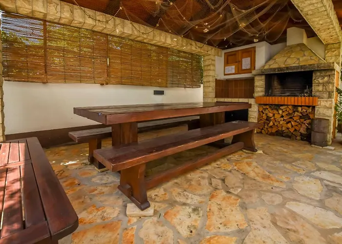 Апартаменты Aurel Рогозница