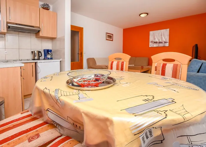 Aurel * 罗戈兹尼察