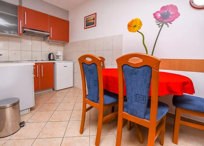 Апартаменты Aurel Рогозница