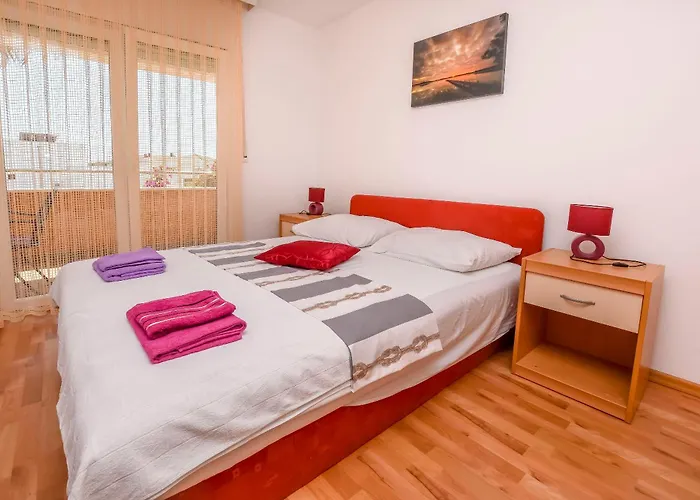 Aurel Рогозница